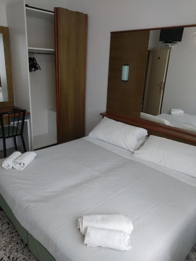 Hotel Otello Punta Marina Zewnętrze zdjęcie