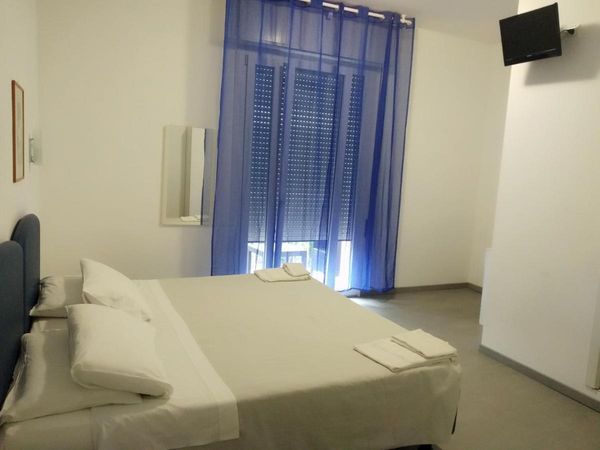Hotel Otello Punta Marina Zewnętrze zdjęcie