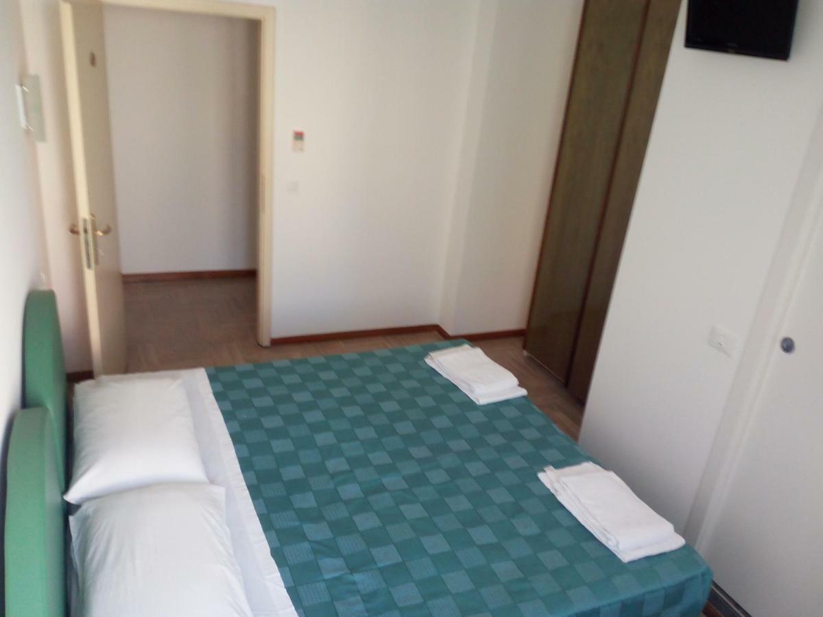 Hotel Otello Punta Marina Zewnętrze zdjęcie