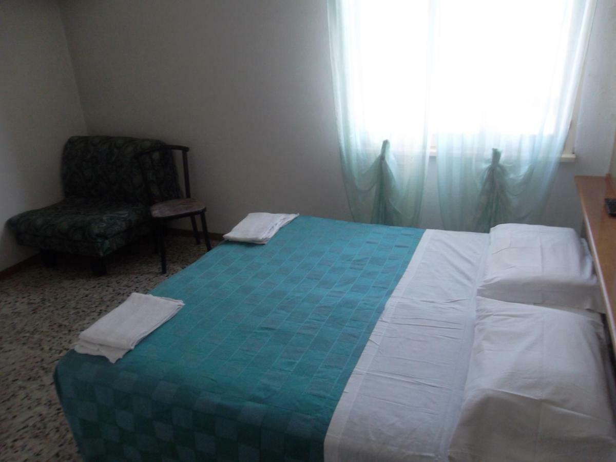 Hotel Otello Punta Marina Zewnętrze zdjęcie